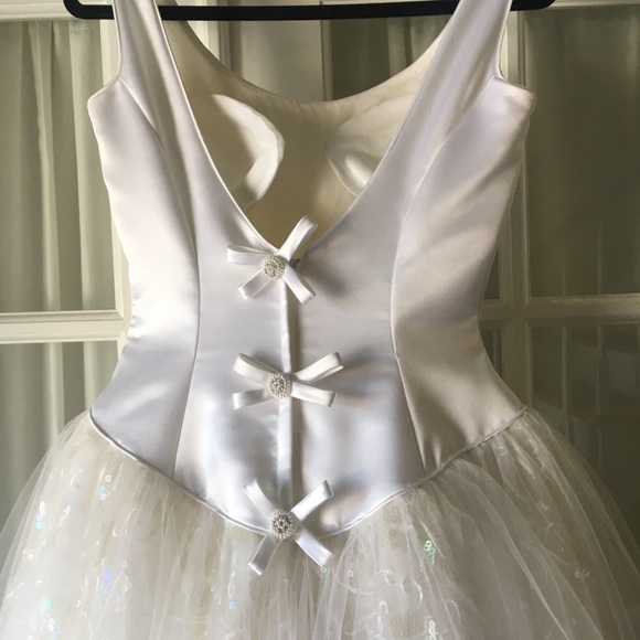 Vintage Wedding Dress - Picture 7 of 7